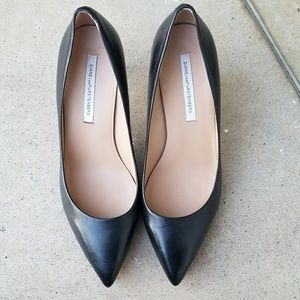 DIANE von FURSTENBERG Black Leather Pumps